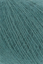 Lade das Bild in den Galerie-Viewer, Lang Mohair 21 #074
