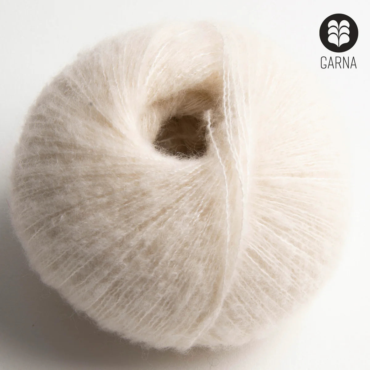 Garna Cumulus 205 Cream Hvid