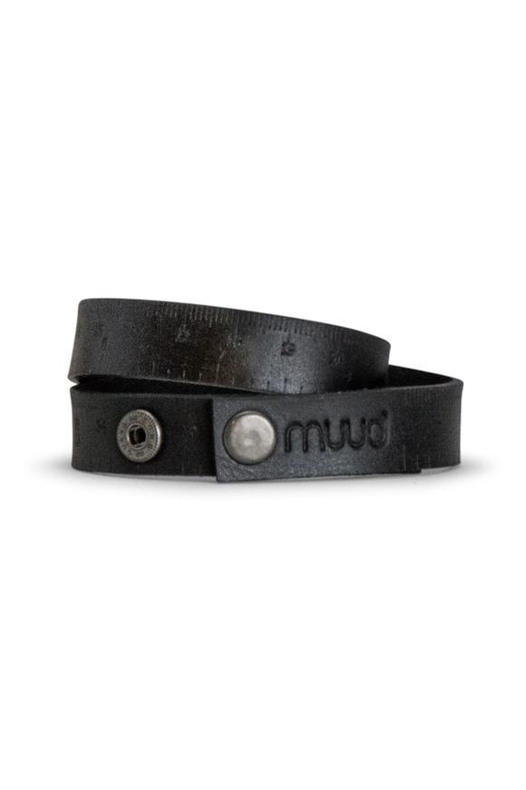 muud Fibi black