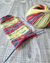Lade das Bild in den Galerie-Viewer, Wool Addicts Move #006
