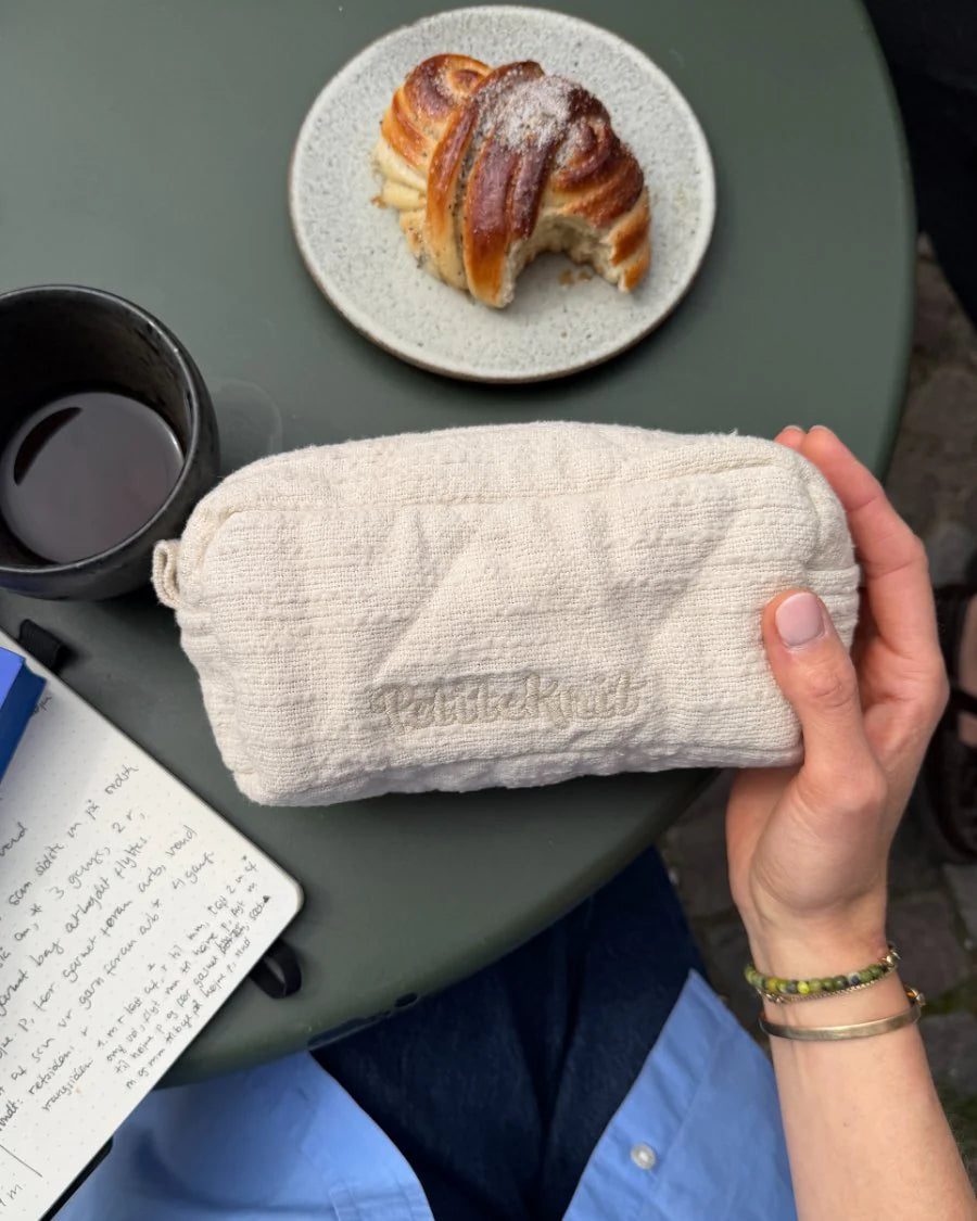 Knitter's Tool Clutch - Cloud / lieferbar ab 7. Juli