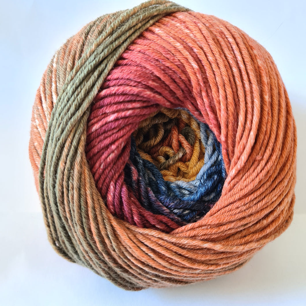 Lang Merino + Color 201
