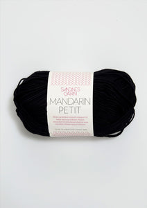 Mandarin Petit 1099 svart